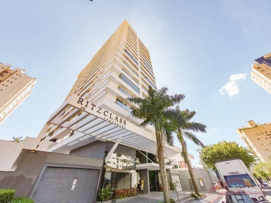 Foto 1 de Apartamento com 2 quartos para alugar, 96m2 em Centro, Joinville - SC