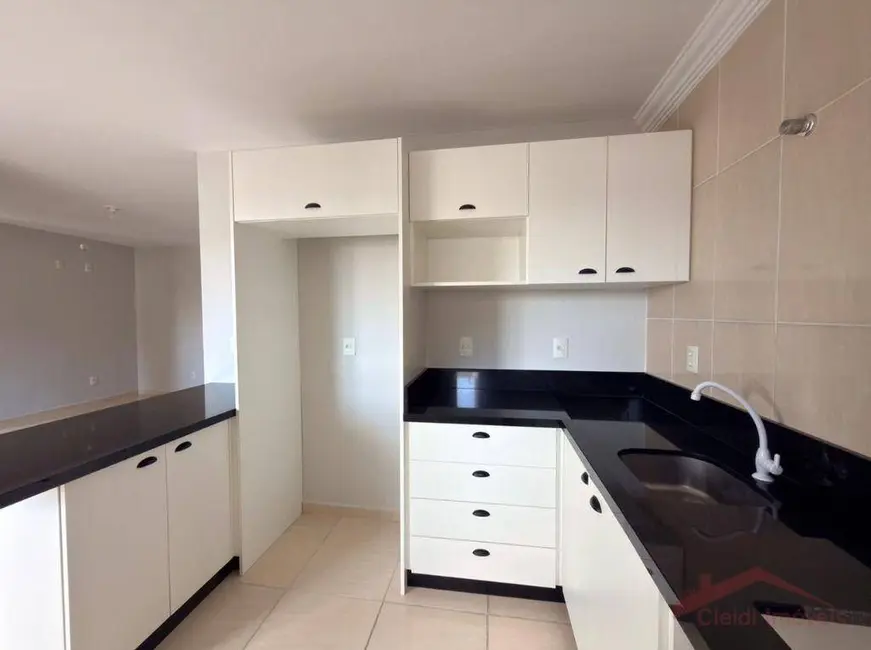 Foto 6 de Apartamento com 3 quartos para alugar, 102m2 em Boehmerwald, Joinville - SC