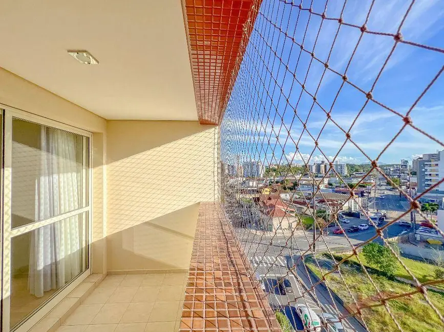 Foto 8 de Apartamento com 4 quartos à venda, 194m2 em Anita Garibaldi, Joinville - SC