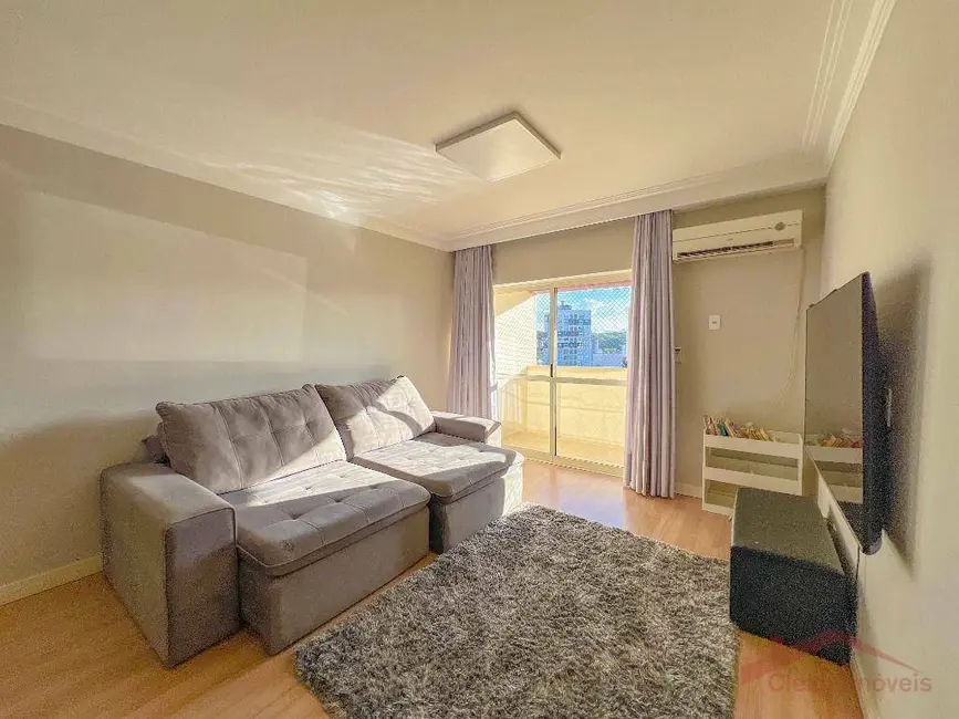 Foto 2 de Apartamento com 4 quartos à venda, 194m2 em Anita Garibaldi, Joinville - SC