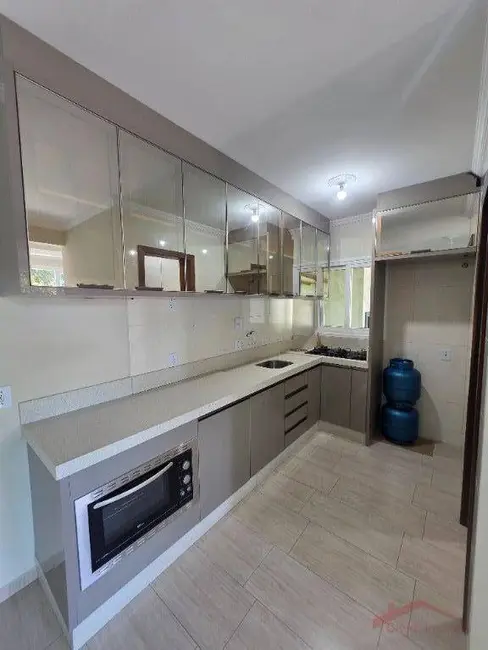 Sobrado com 3 quartos à venda, 86m2 em Aventureiro, Joinville - SC - imagem 8 Foto 8 de Sobrado com 3 quartos à venda, 86m2 em Aventureiro, Joinville - SC
