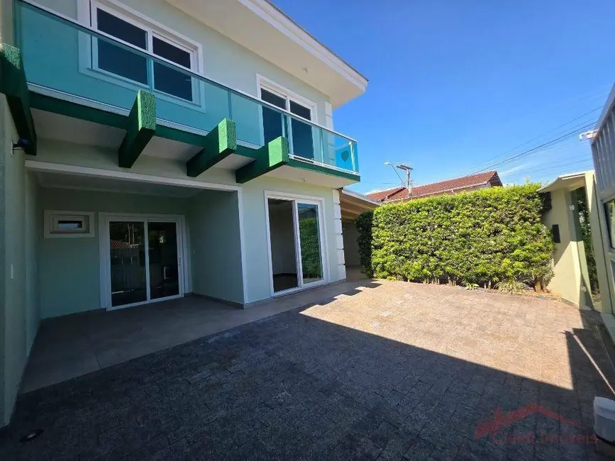 Sobrado com 3 quartos à venda, 86m2 em Aventureiro, Joinville - SC - imagem 3 Foto 3 de Sobrado com 3 quartos à venda, 86m2 em Aventureiro, Joinville - SC