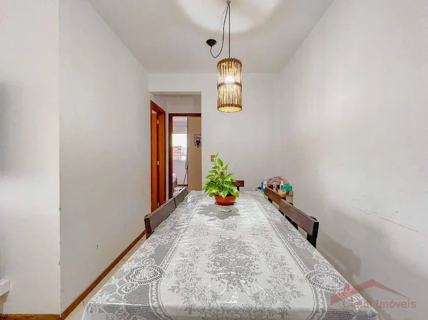 Foto 5 de Apartamento com 2 quartos à venda, 72m2 em Saguaçu, Joinville - SC