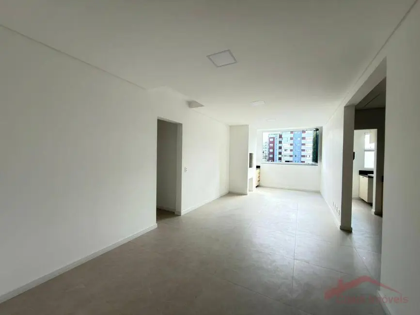 Foto 5 de Apartamento com 3 quartos à venda, 111m2 em América, Joinville - SC