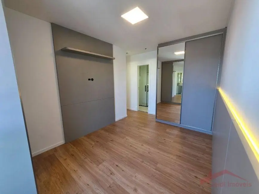 Foto 8 de Apartamento com 2 quartos à venda, 101m2 em Centro, Joinville - SC
