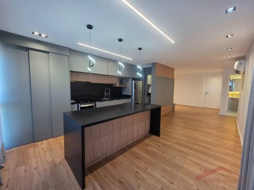 Foto 2 de Apartamento com 2 quartos à venda, 101m2 em Centro, Joinville - SC