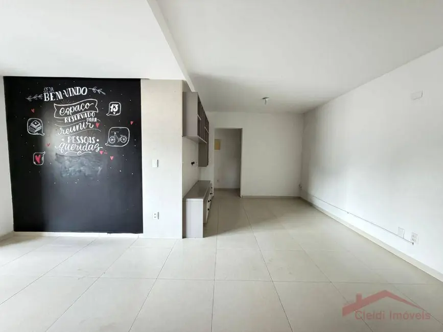 Foto 7 de Apartamento com 3 quartos para alugar, 170m2 em Anita Garibaldi, Joinville - SC