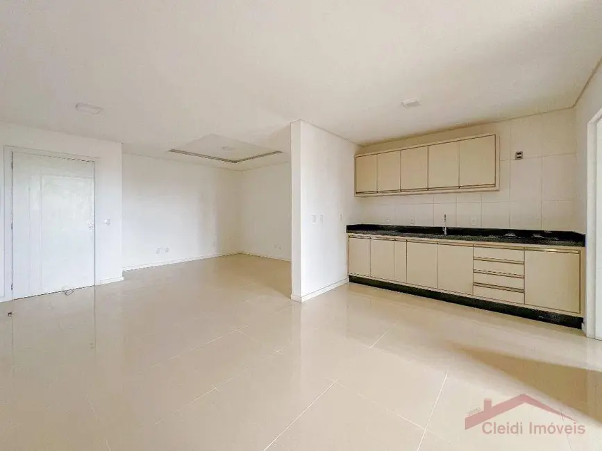 Foto 5 de Apartamento com 3 quartos à venda, 130m2 em Anita Garibaldi, Joinville - SC