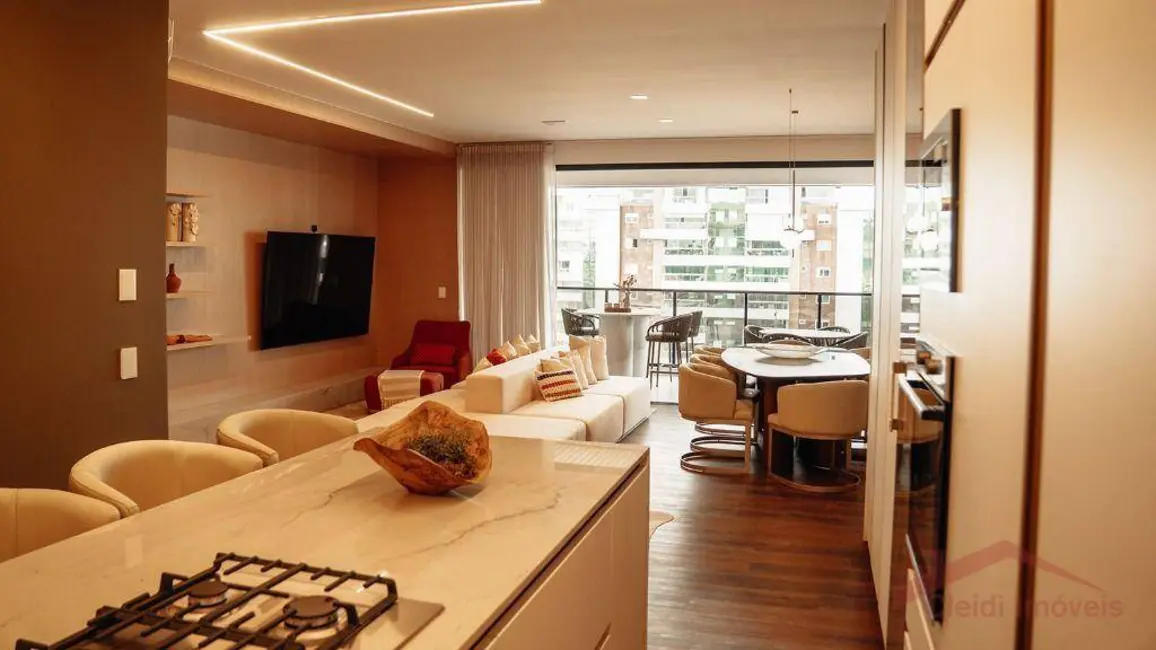 Foto 8 de Apartamento com 3 quartos à venda, 264m2 em Santo Antônio, Joinville - SC