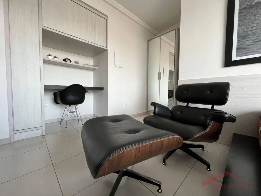 Foto 6 de Apartamento com 1 quarto para alugar, 47m2 em Bucarein, Joinville - SC