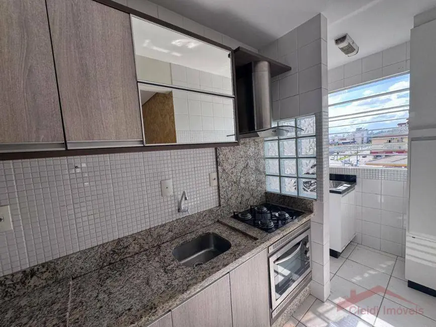 Foto 4 de Apartamento com 2 quartos para alugar, 69m2 em Floresta, Joinville - SC