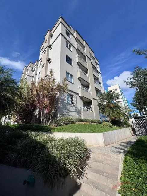 Foto 1 de Apartamento com 2 quartos para alugar, 69m2 em Floresta, Joinville - SC