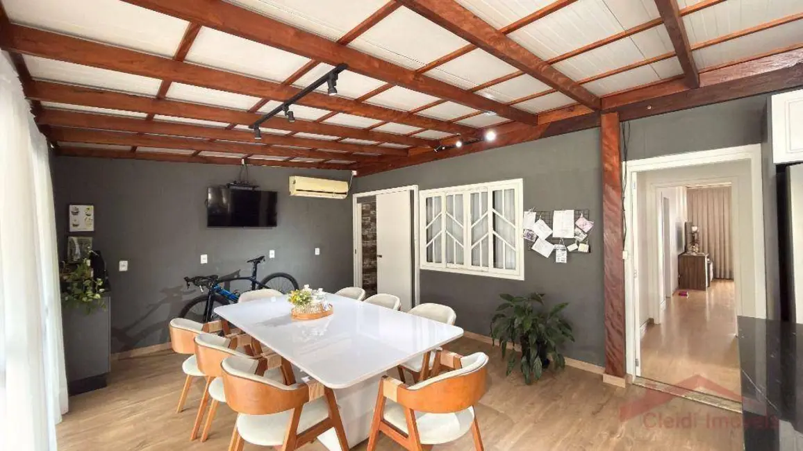 Foto 3 de Casa com 2 quartos à venda, 360m2 em Itaum, Joinville - SC