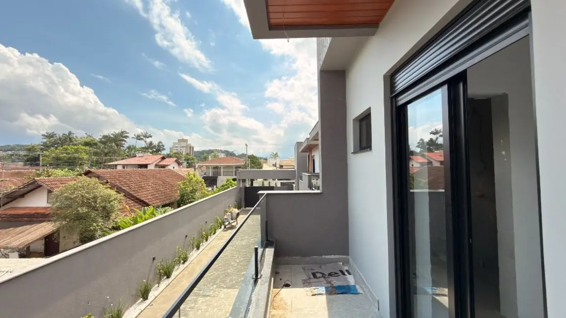 Foto 8 de Casa com 3 quartos à venda, 185m2 em América, Joinville - SC