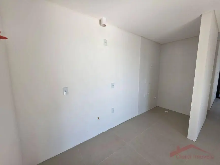 Foto 8 de Apartamento com 3 quartos à venda, 185m2 em Anita Garibaldi, Joinville - SC