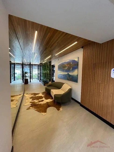 Foto 4 de Apartamento com 3 quartos à venda, 185m2 em Anita Garibaldi, Joinville - SC
