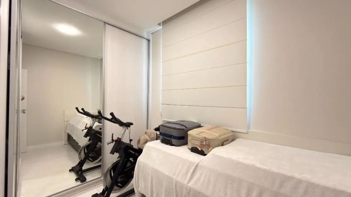 Foto 8 de Apartamento com 3 quartos à venda, 130m2 em Floresta, Joinville - SC