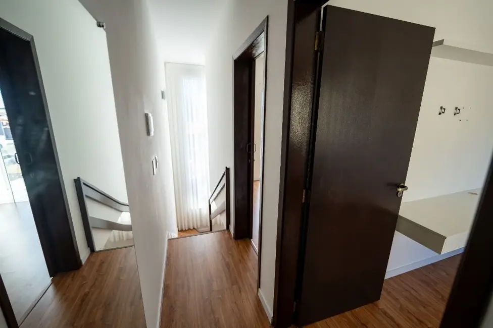 Foto 7 de Casa com 2 quartos à venda, 56m2 em Adhemar Garcia, Joinville - SC