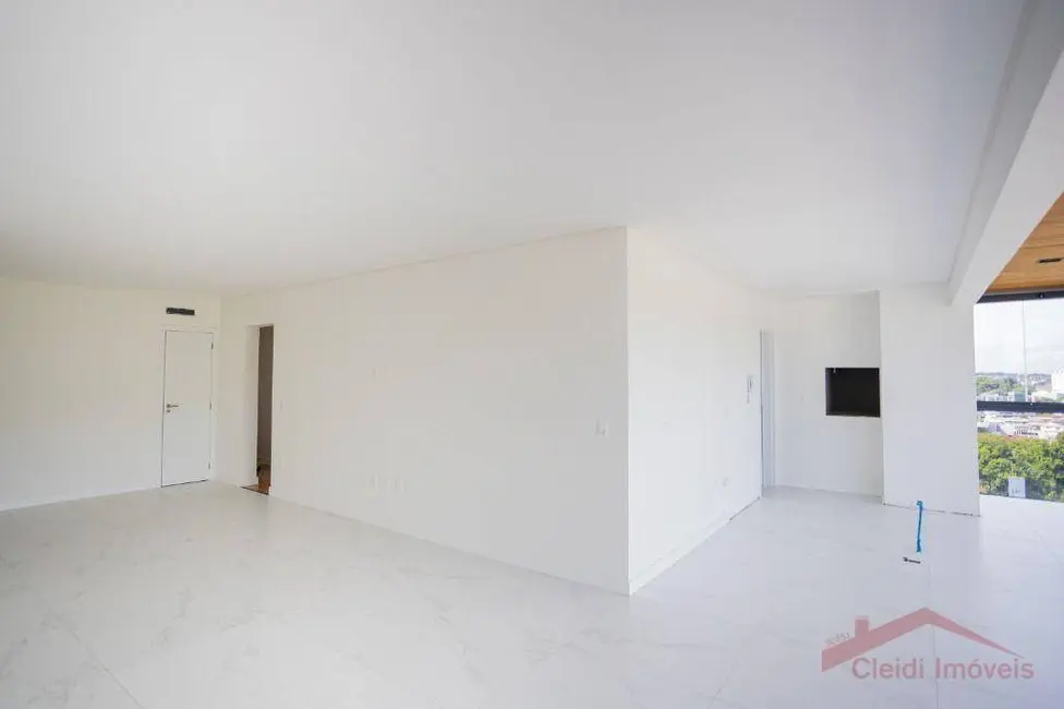 Apartamento com 3 quartos à venda, 127m2 em Atiradores, Joinville - SC - imagem 3 Foto 3 de Apartamento com 3 quartos à venda, 127m2 em Atiradores, Joinville - SC