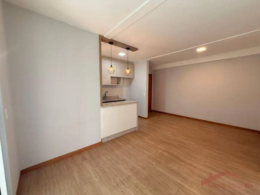 Foto 3 de Apartamento com 2 quartos para alugar, 91m2 em Anita Garibaldi, Joinville - SC