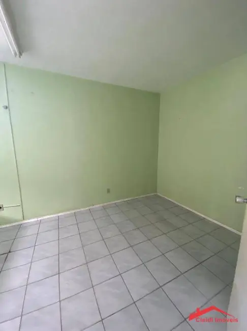 Foto 5 de Sala Comercial para alugar, 30m2 em América, Joinville - SC