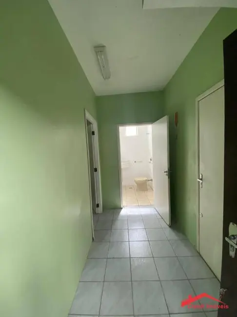 Foto 3 de Sala Comercial para alugar, 30m2 em América, Joinville - SC