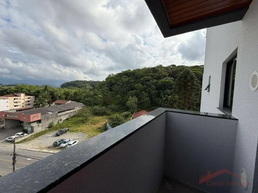 Foto 6 de Apartamento com 1 quarto para alugar, 66m2 em Santo Antônio, Joinville - SC