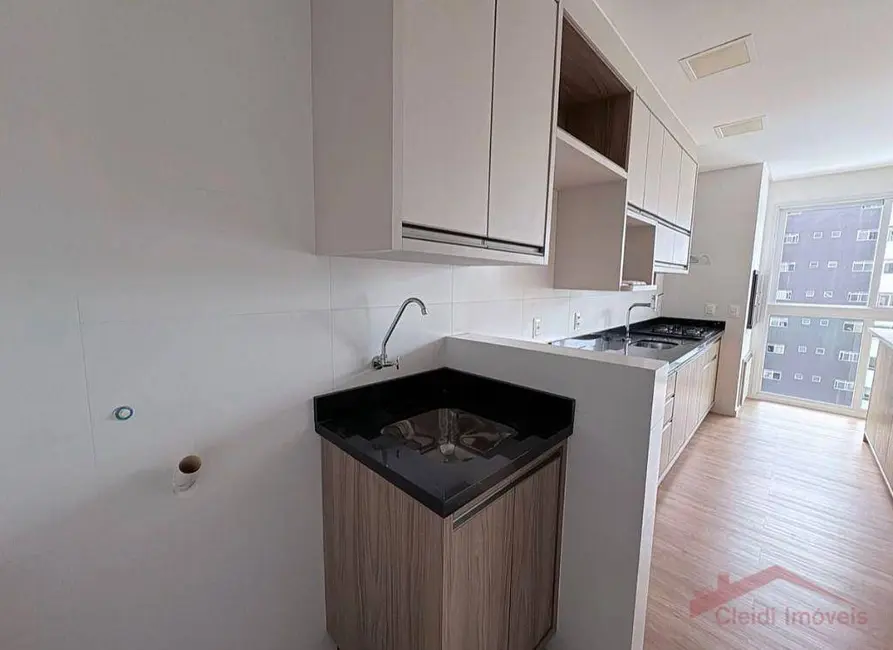 Foto 3 de Apartamento com 2 quartos à venda, 81m2 em Centro, Joinville - SC