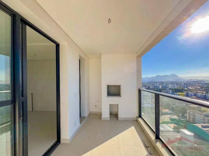 Foto 8 de Apartamento com 3 quartos à venda, 134m2 em Santo Antônio, Joinville - SC