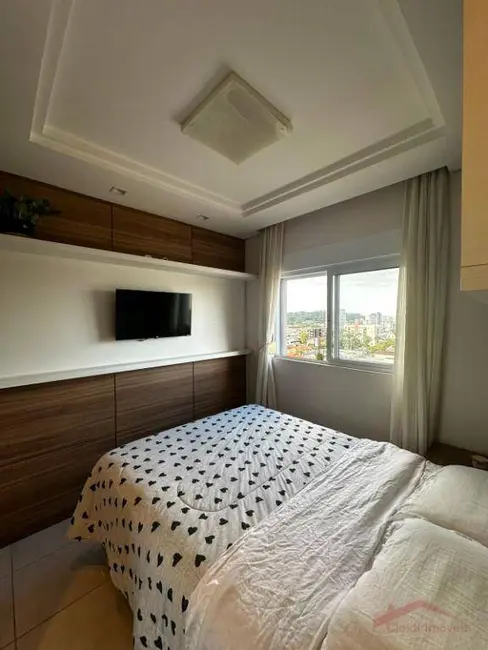 Foto 9 de Apartamento com 1 quarto à venda, 58m2 em Bucarein, Joinville - SC