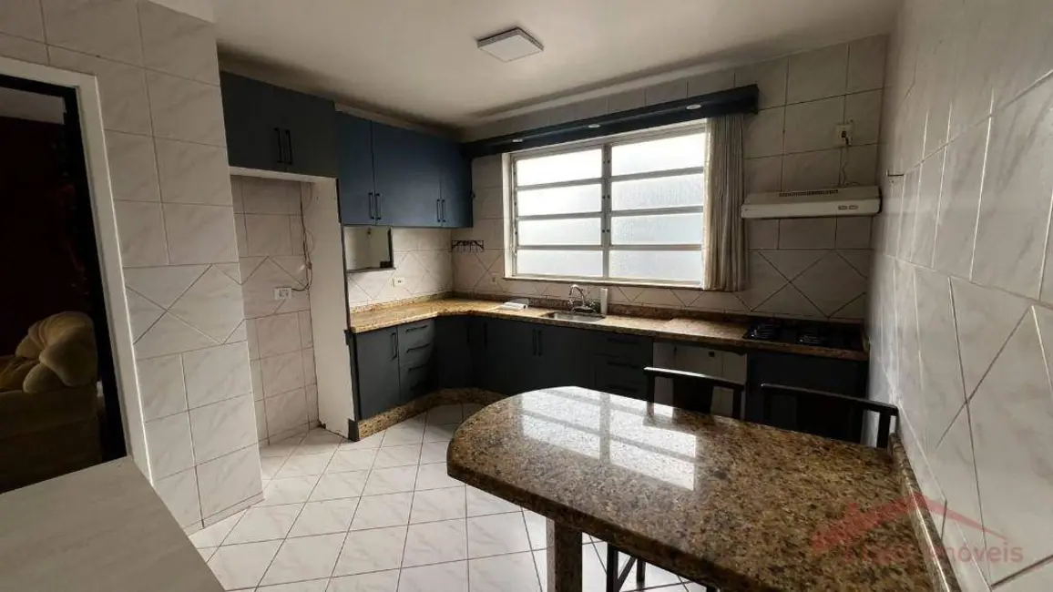 Foto 9 de Apartamento com 3 quartos para alugar, 134m2 em Saguaçu, Joinville - SC