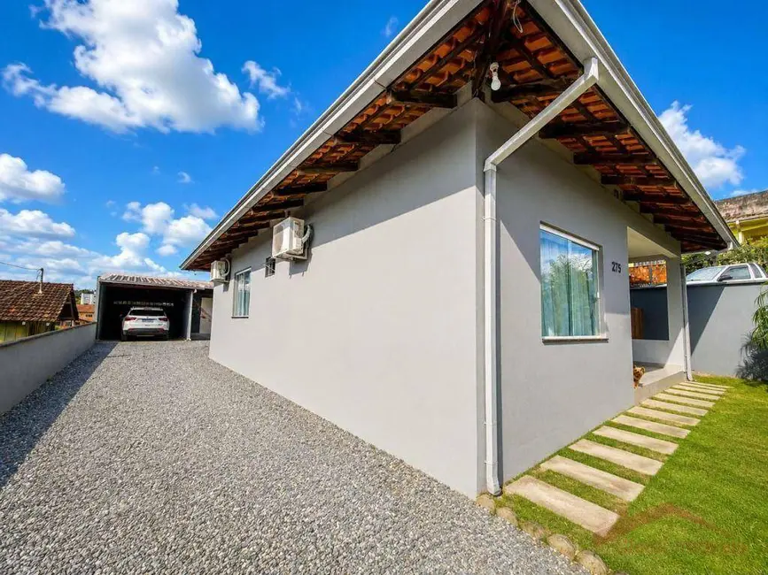 Foto 3 de Casa com 2 quartos à venda, 360m2 em Boehmerwald, Joinville - SC