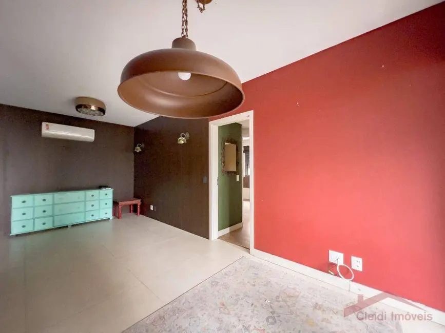 Foto 5 de Apartamento com 2 quartos à venda, 96m2 em Centro, Joinville - SC