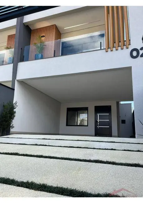 Sobrado com 3 quartos à venda, 171m2 em Jardim Sofia, Joinville - SC - imagem 2 Foto 2 de Sobrado com 3 quartos à venda, 171m2 em Jardim Sofia, Joinville - SC