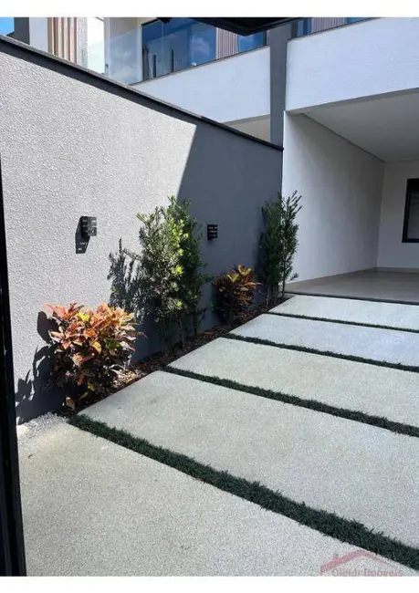 Sobrado com 3 quartos à venda, 171m2 em Jardim Sofia, Joinville - SC - imagem 5 Foto 5 de Sobrado com 3 quartos à venda, 171m2 em Jardim Sofia, Joinville - SC