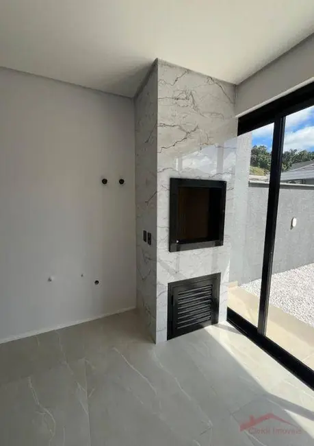 Sobrado com 3 quartos à venda, 171m2 em Jardim Sofia, Joinville - SC - imagem 6 Foto 6 de Sobrado com 3 quartos à venda, 171m2 em Jardim Sofia, Joinville - SC