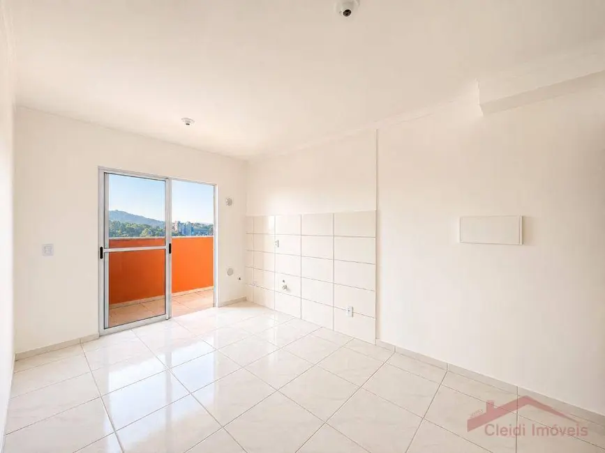 Apartamento com 2 quartos à venda, 97m2 em São Marcos, Joinville - SC - imagem 4 Foto 4 de Apartamento com 2 quartos à venda, 97m2 em São Marcos, Joinville - SC