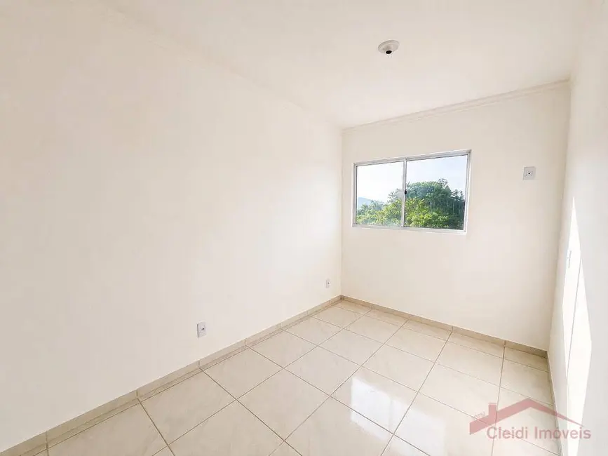 Apartamento com 2 quartos à venda, 97m2 em São Marcos, Joinville - SC - imagem 8 Foto 8 de Apartamento com 2 quartos à venda, 97m2 em São Marcos, Joinville - SC