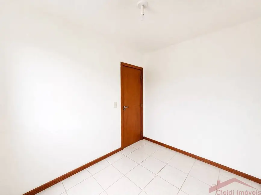 Foto 8 de Apartamento com 2 quartos para alugar, 71m2 em Boa Vista, Joinville - SC