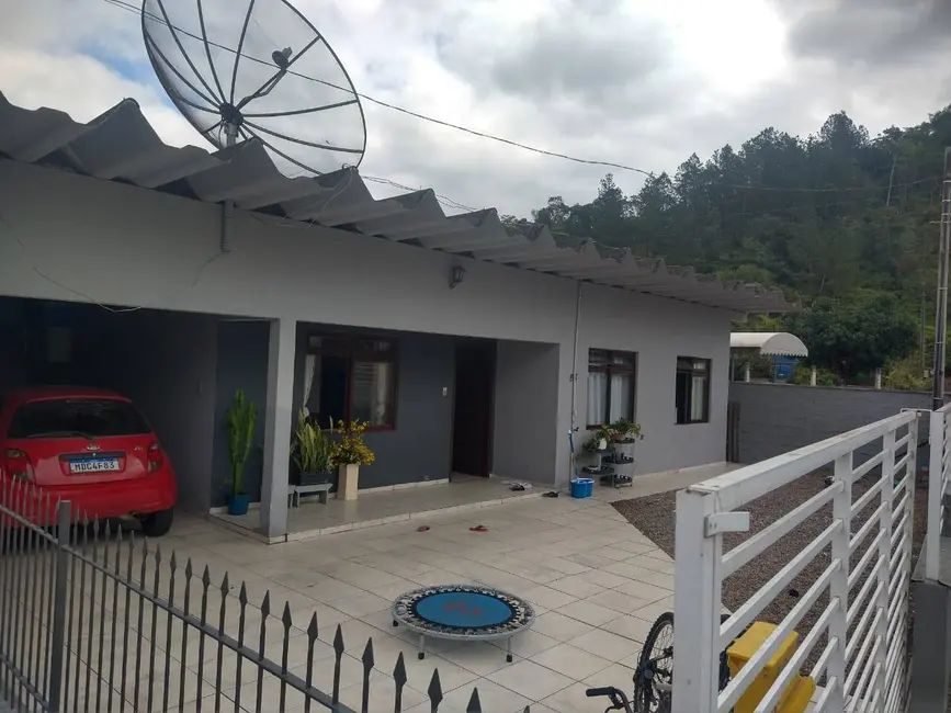 Casa com 5 quartos à venda, 553m2 em Progresso, Blumenau - SC - imagem 2 Foto 2 de Casa com 5 quartos à venda, 553m2 em Progresso, Blumenau - SC