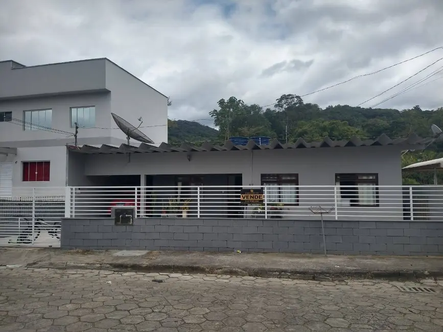 Casa com 5 quartos à venda, 553m2 em Progresso, Blumenau - SC - imagem 1 Foto 1 de Casa com 5 quartos à venda, 553m2 em Progresso, Blumenau - SC