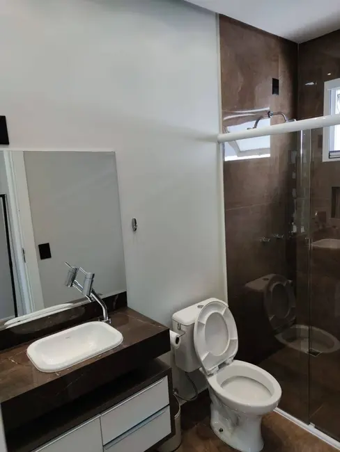 Foto 6 de Casa com 4 quartos à venda, 250m2 em Centro, Balneario Picarras - SC