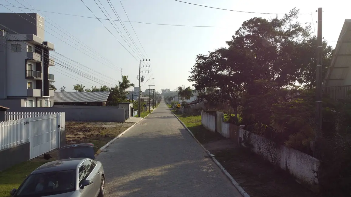 Foto 8 de Terreno / Lote à venda, 386m2 em Balneario Picarras - SC
