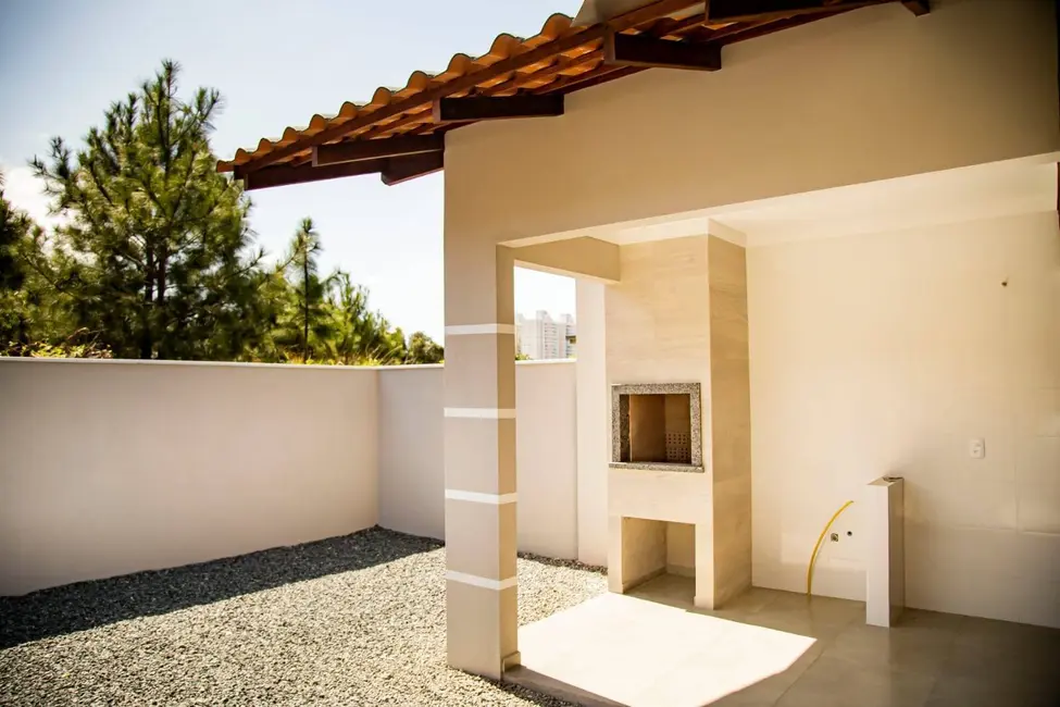 Foto 9 de Casa com 2 quartos à venda em Balneario Picarras - SC