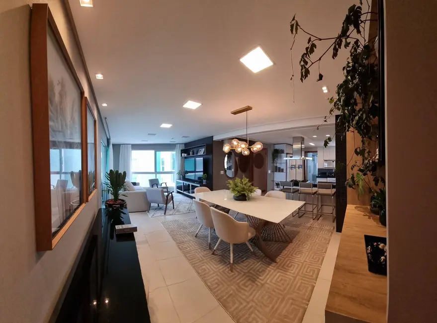 Foto 2 de Apartamento com 3 quartos à venda, 129m2 em Centro, Balneario Picarras - SC