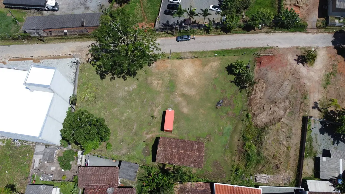 Foto 7 de Terreno / Lote à venda, 2143m2 em Balneario Picarras - SC
