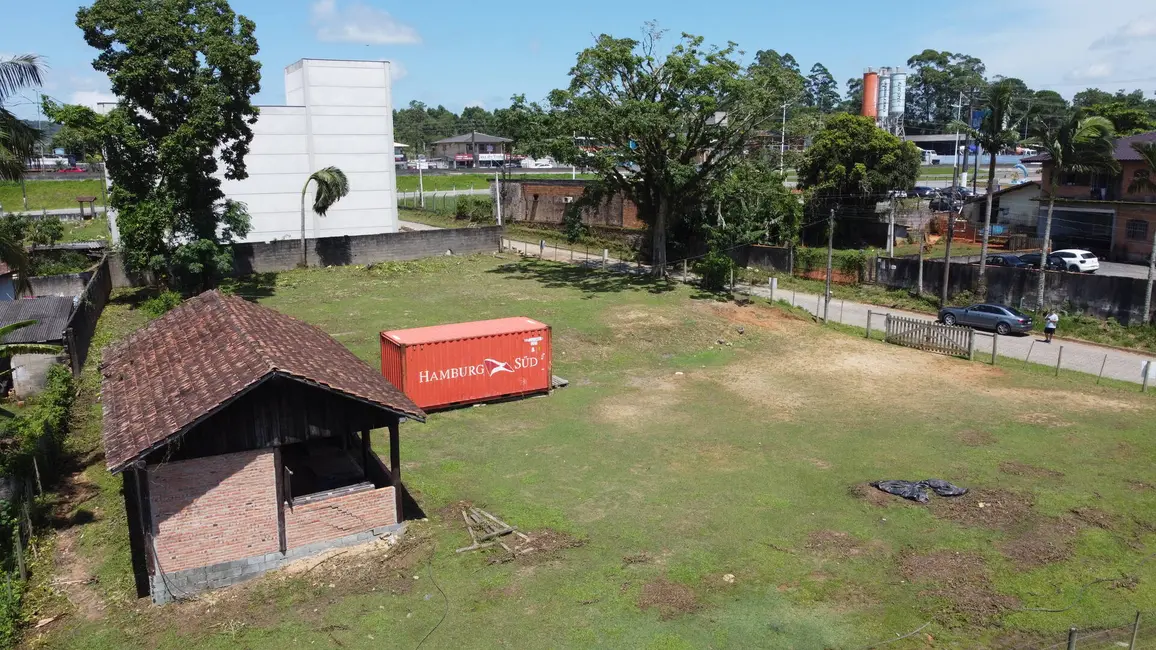 Foto 9 de Terreno / Lote à venda, 2143m2 em Balneario Picarras - SC