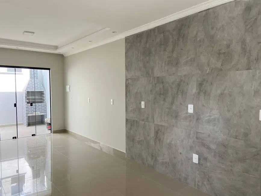 Foto 1 de Casa com 2 quartos à venda, 93m2 em Barra Velha - SC