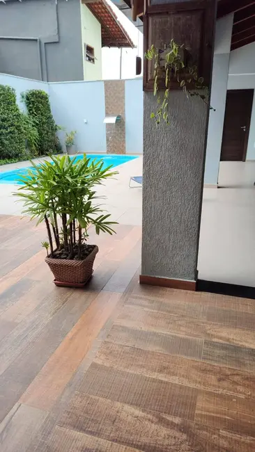 Foto 9 de Casa com 4 quartos à venda, 291m2 em Centro, Balneario Picarras - SC
