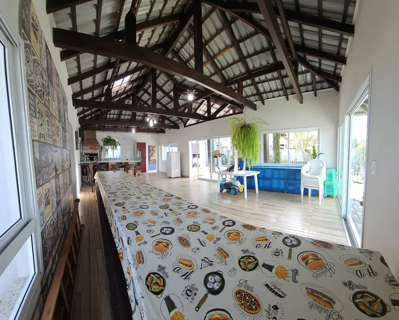 Foto 7 de Casa com 2 quartos à venda, 241m2 em Balneario Picarras - SC